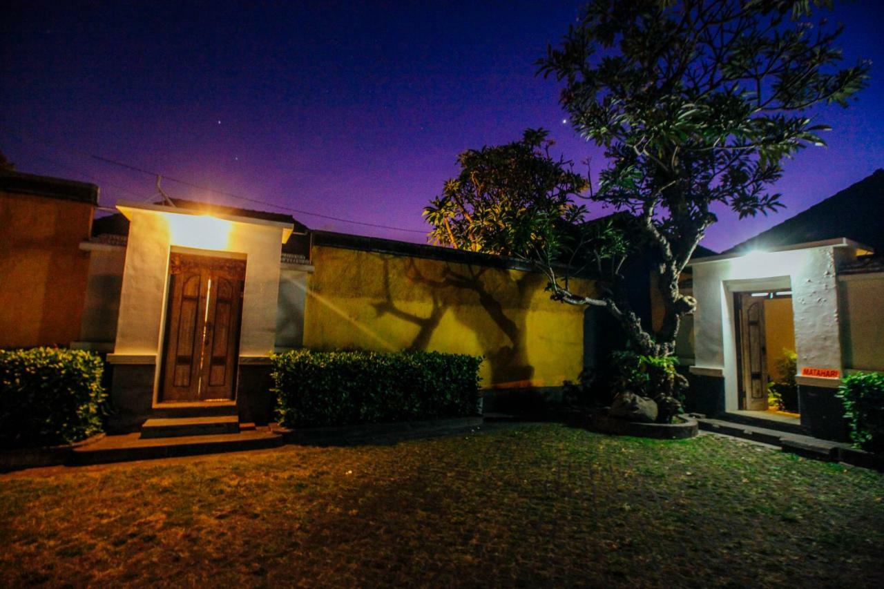 Villa Matahari เซมินยัค ภายนอก รูปภาพ